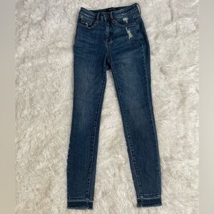 Judy Blue Jeans Womens Size 1 25 25x28 Skinny Distressed Raw Hem JB88417 Denim